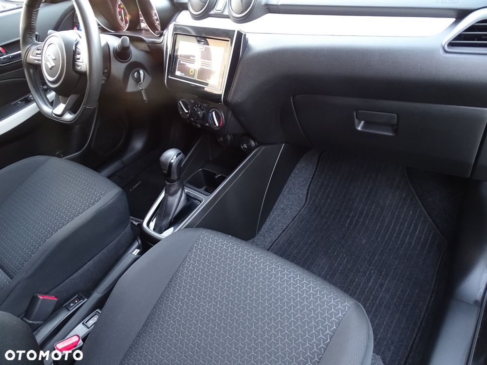 Suzuki Swift - 16