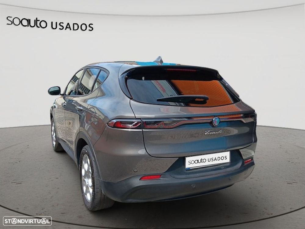 Alfa Romeo Tonale 1.3 Plug-In Hybrid Sprint e-AWD — fotografia 5