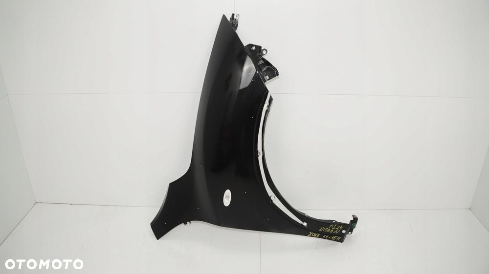 BŁOTNIK PRAWY PRZÓD NISSAN JUKE F15 11-15R Z11 - 2