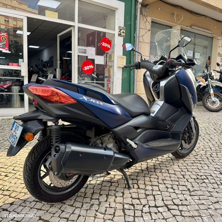 Yamaha X-Max 300 - 20