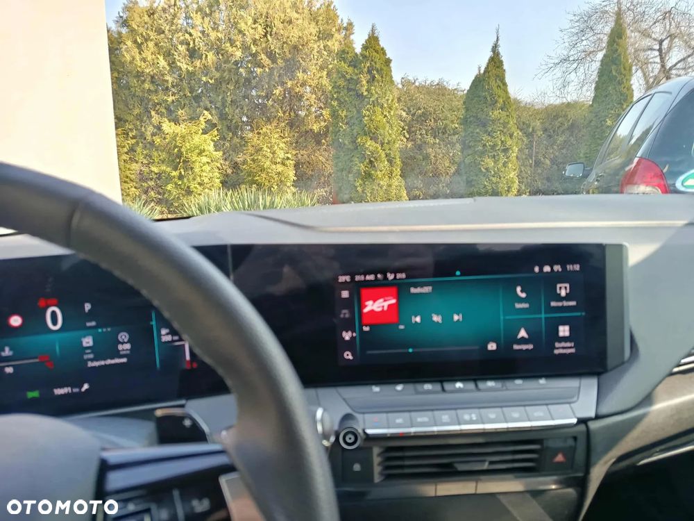 Opel Astra 1.5 D Automatik Edition - 4