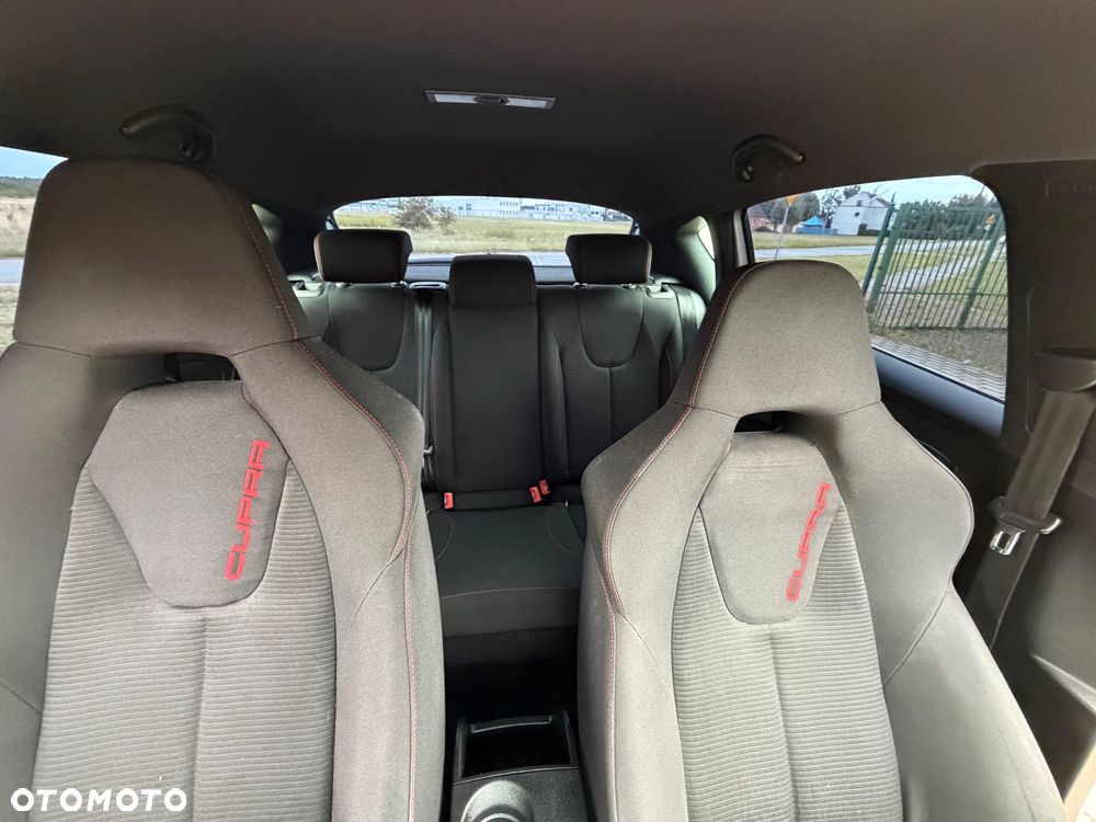 Seat Leon 2.0 T FSI Cupra R - 8