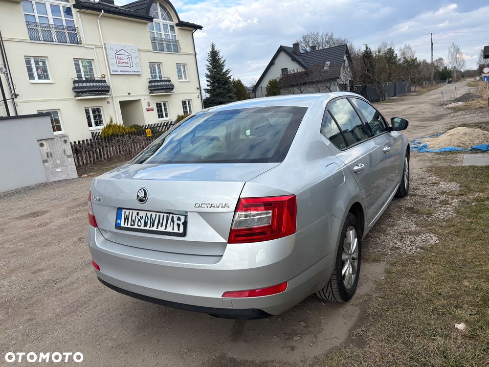 Skoda Octavia 1.6 TDI Ambition - 2