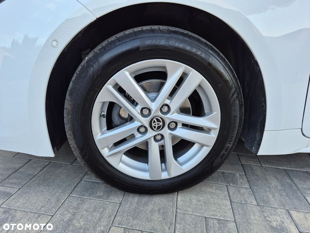 Toyota Corolla 1.8 Hybrid Comfort - 20