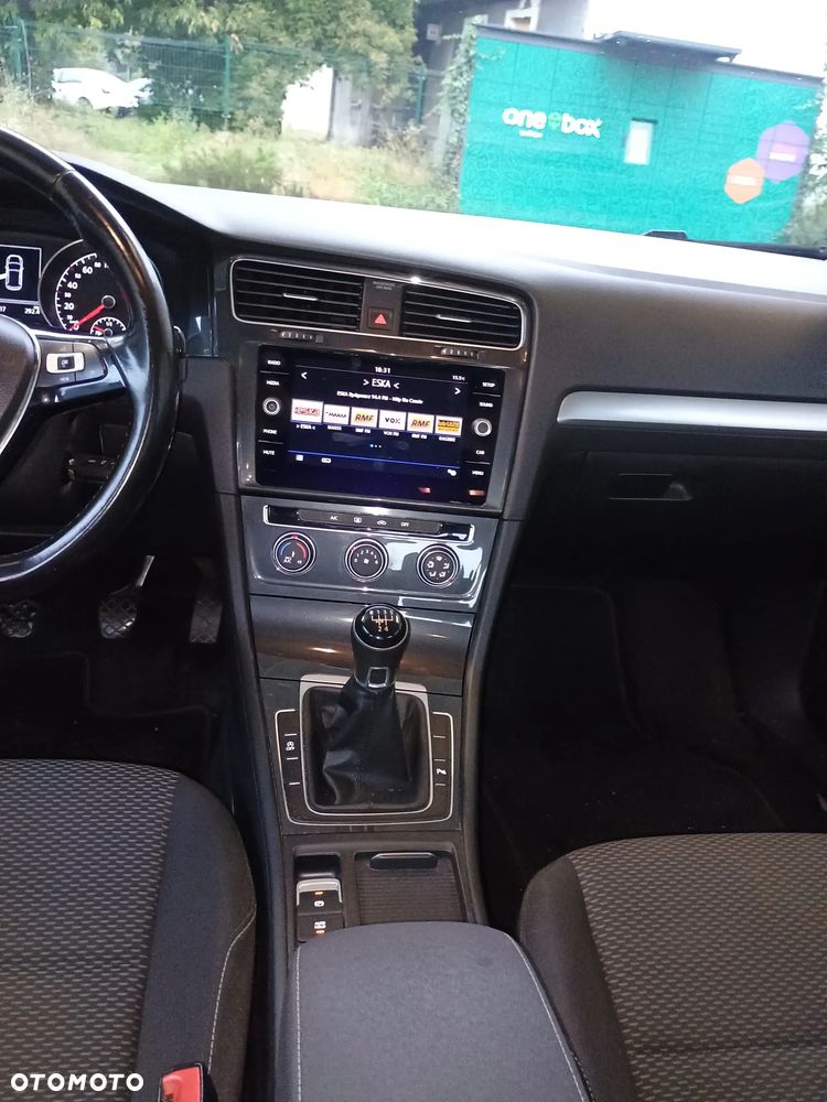 Volkswagen Golf 1.0 TSI - 2