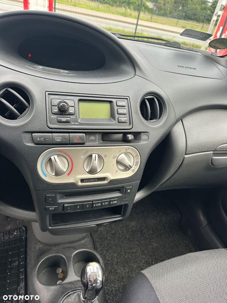 Toyota Yaris 1.3 Edition - 21