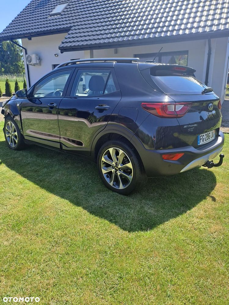 Kia Stonic - 9