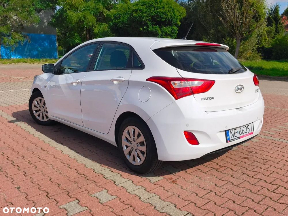 Hyundai i30 1.6 CRDi Classic - 3