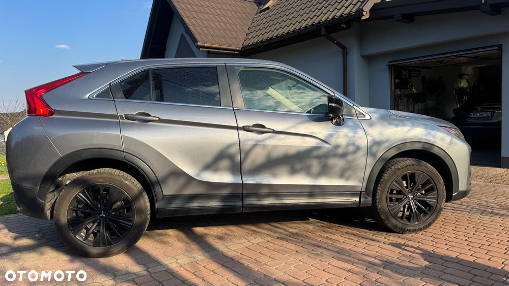 Mitsubishi Eclipse Cross 1.5 T-MIVEC ClearTec CVT 4WD Diamant Edition Plus - 4