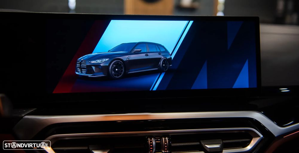 BMW M3 Competition M xDrive - 36