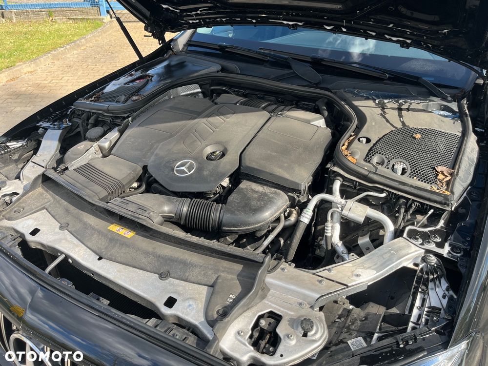 Mercedes-Benz Klasa E 220 d 9G-TRONIC Avantgarde - 20