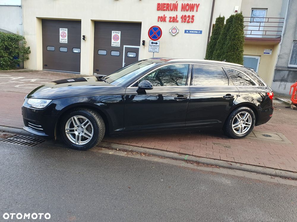 Audi A4 Avant 2.0 TDI ultra S tronic - 5