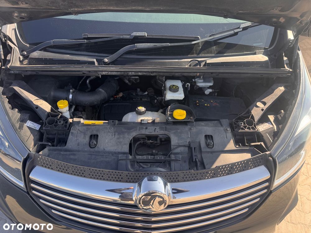 Opel Vivaro Trafic - 33