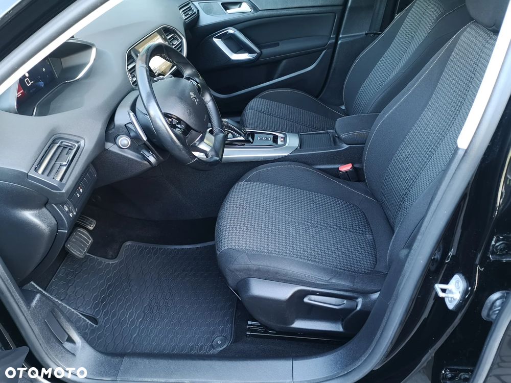 Peugeot 308 1.5 BlueHDi Active S&S EAT6 - 22