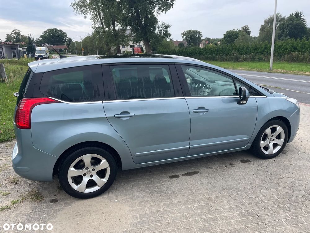 Peugeot 5008 2.0 HDi Premium + - 8