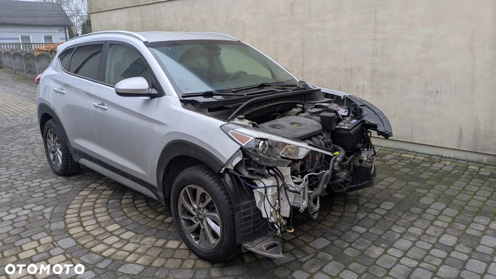 Hyundai Tucson - 12