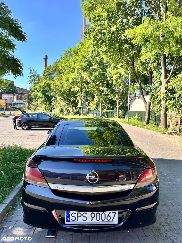 Opel Astra 1.9 CDTI Cosmo - 13
