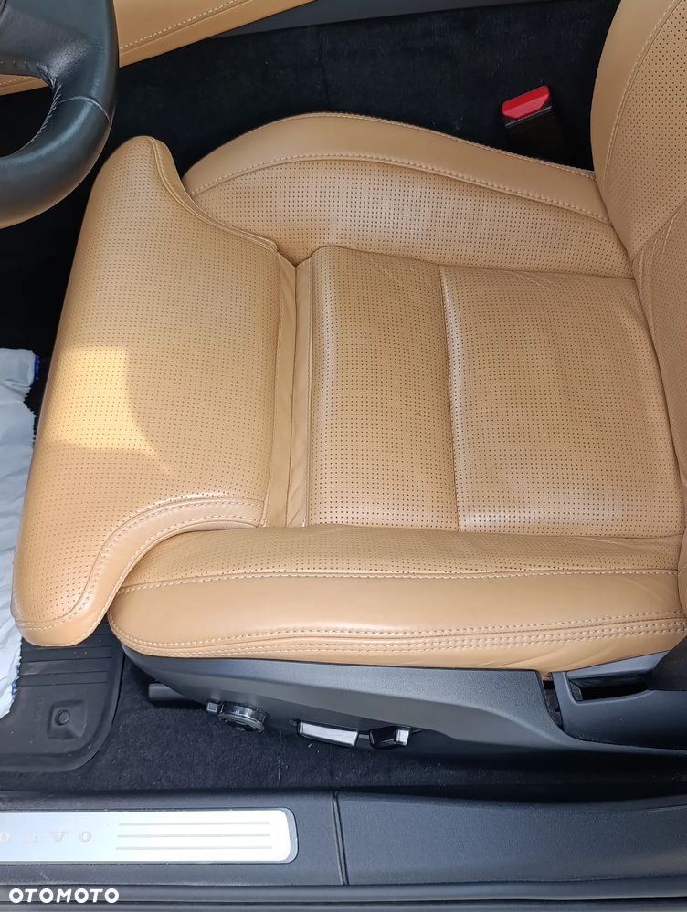 Volvo S90 D5 AWD Inscription - 20