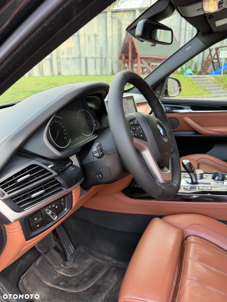BMW X5 xDrive25d - 11
