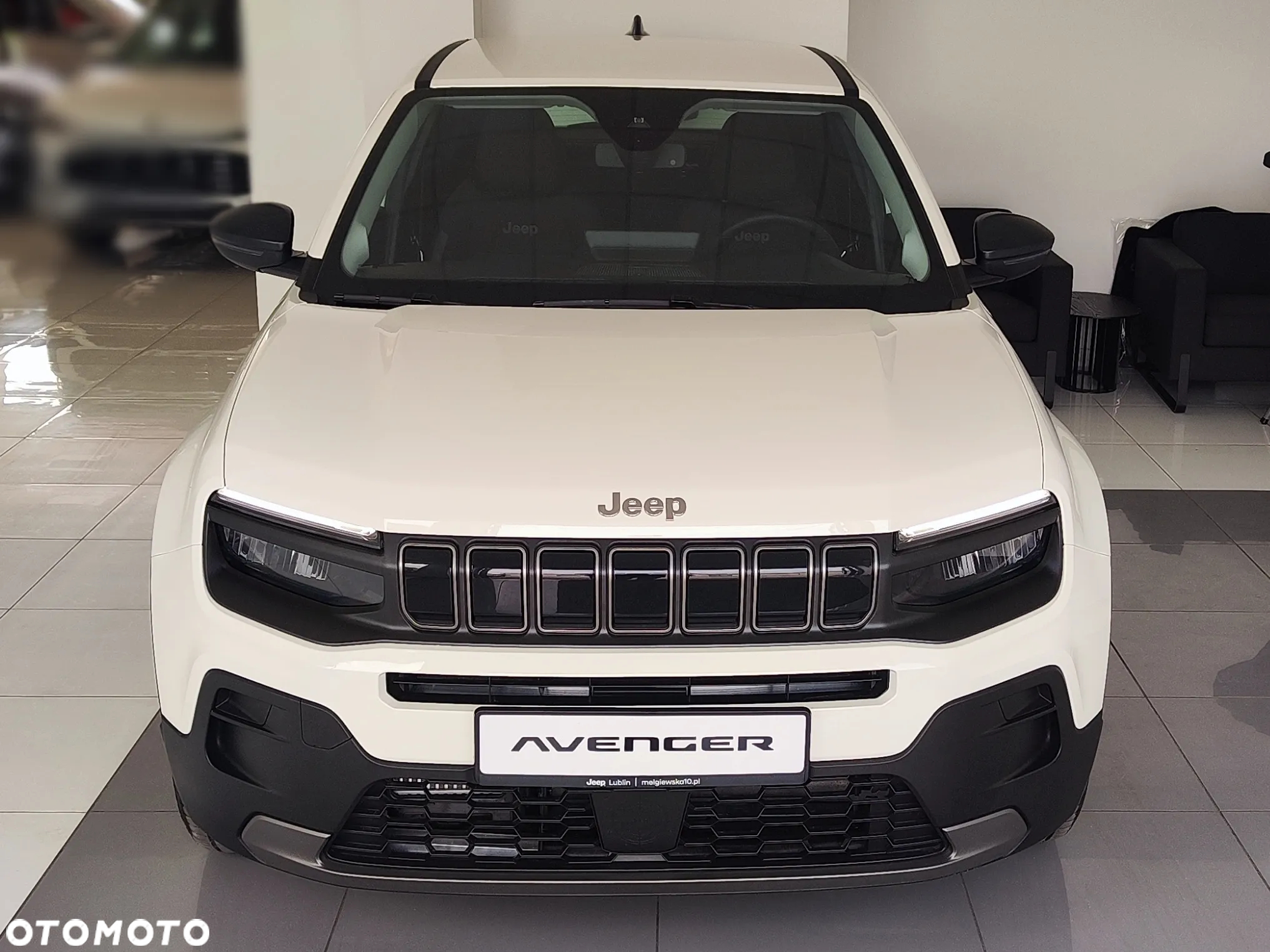 Jeep Avenger 1.2 T3 mHEV Longitude FWD eDCT6 - 3