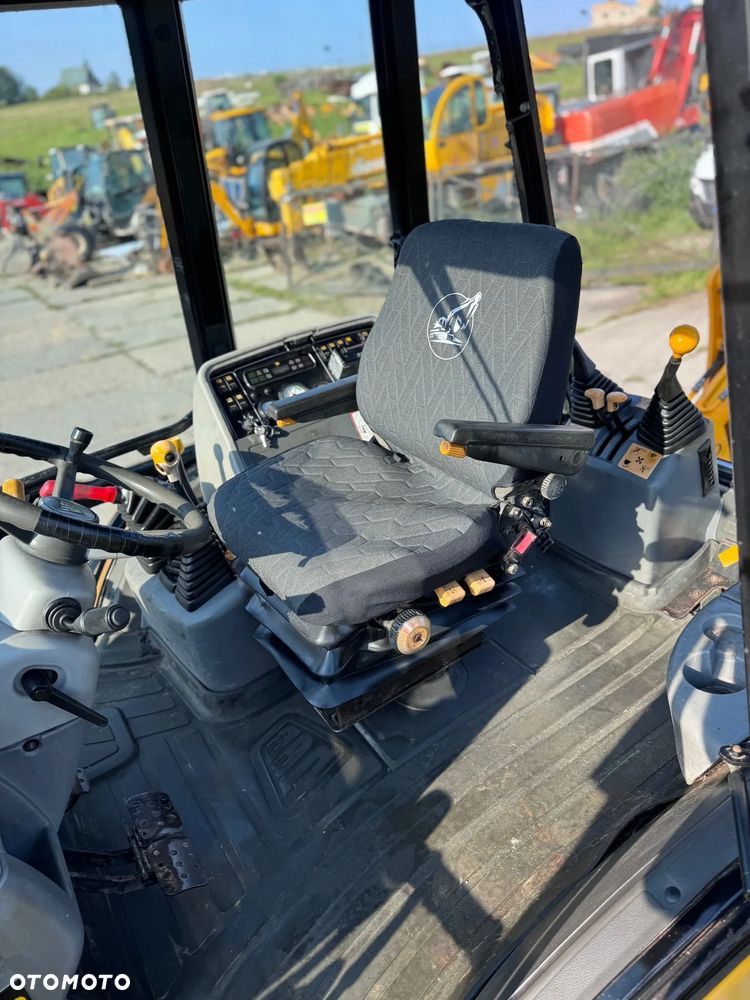 JCB 3CX* KOPARKO ŁADOWARKA JCB 3CX** FINANSOWANIE* ZAMIANA* SKUP* KOPARKO ŁADOWARKA JCB 3CX /// JCB 4CX/// - 7