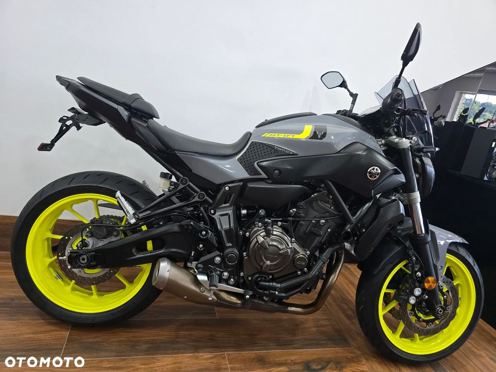 Yamaha MT - 36