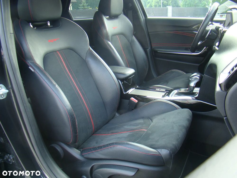 Kia ProCeed 1.6 T-GDI DCT7 OPF GT - 23
