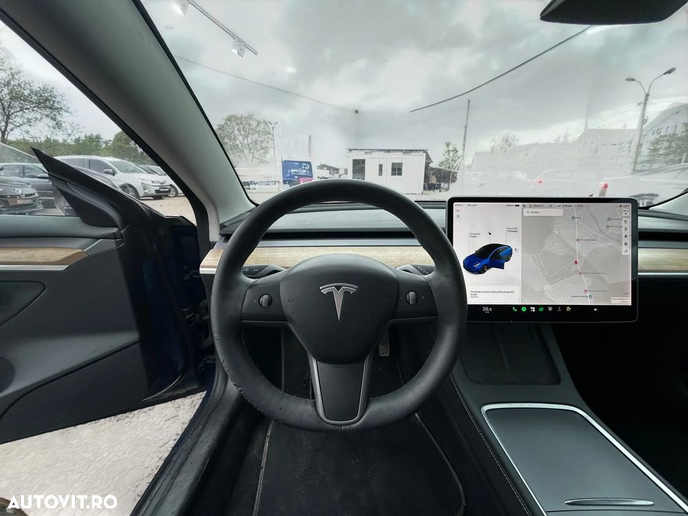 Tesla Model 3 Premium Langstreckenbatterie AWD Dual Motor - 19