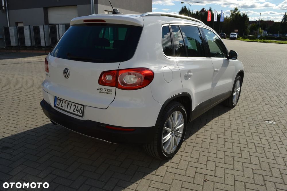 Volkswagen Tiguan 2.0 TDI DPF 4Motion BlueMotion Technology Cup Sport & Style - 9