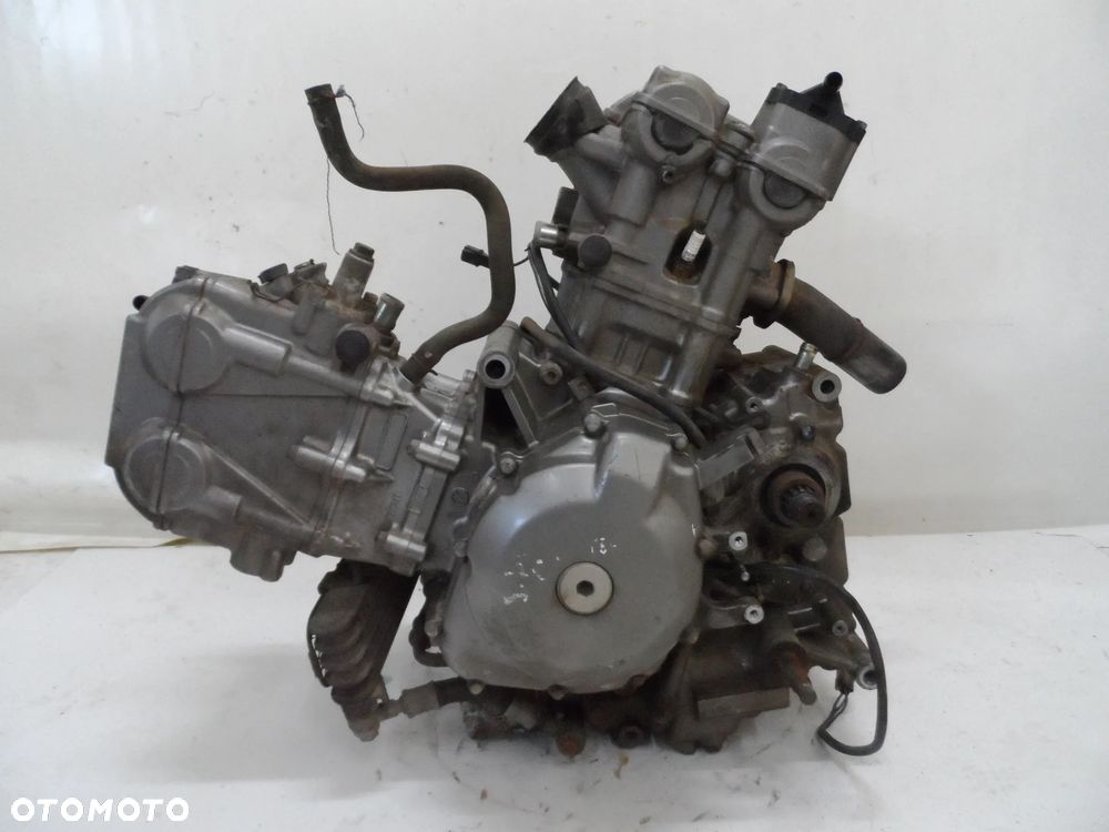 SUZUKI DL650 silnik - 1