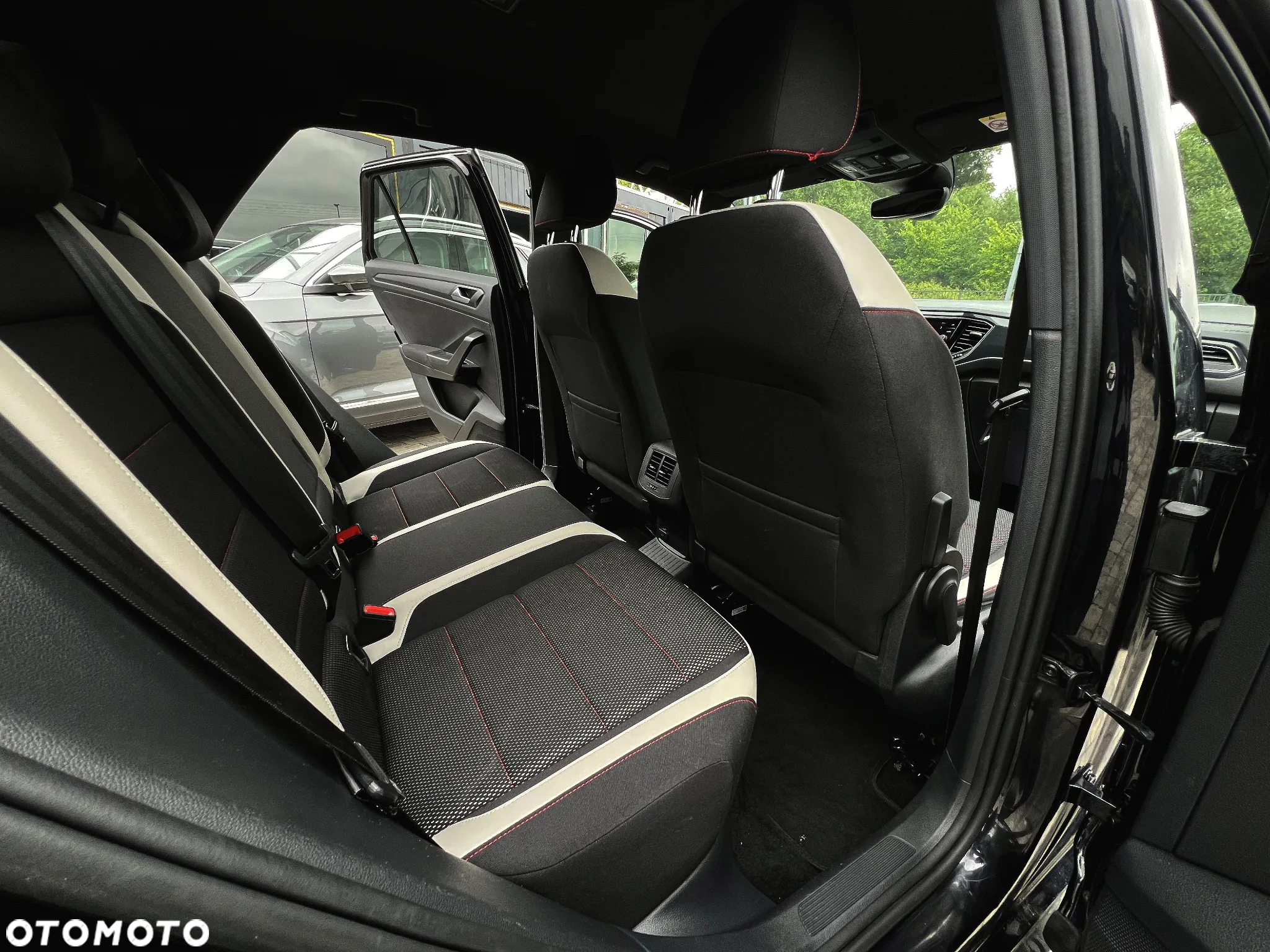 Volkswagen T-Roc 2.0 TSI 4Motion DSG Sport - 35