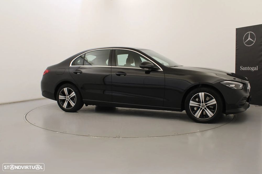 Mercedes-Benz C 300 e Avantgarde - 3