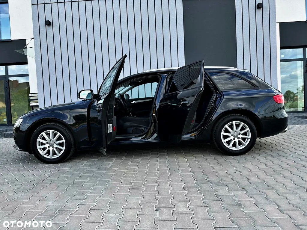 Audi A4 Avant 2.0 TFSI Attraction - 34