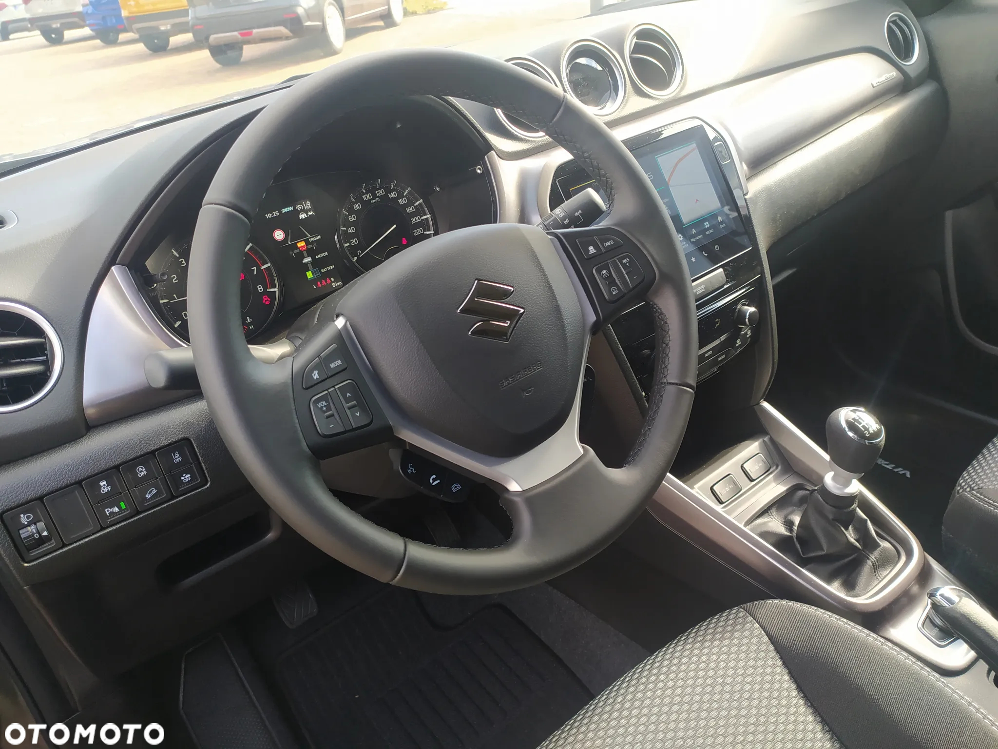Suzuki Vitara 1.4 Boosterjet mHEV Premium Plus 4WD - 23