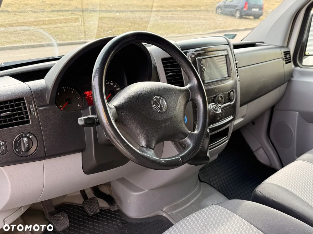 Volkswagen Crafter - 32