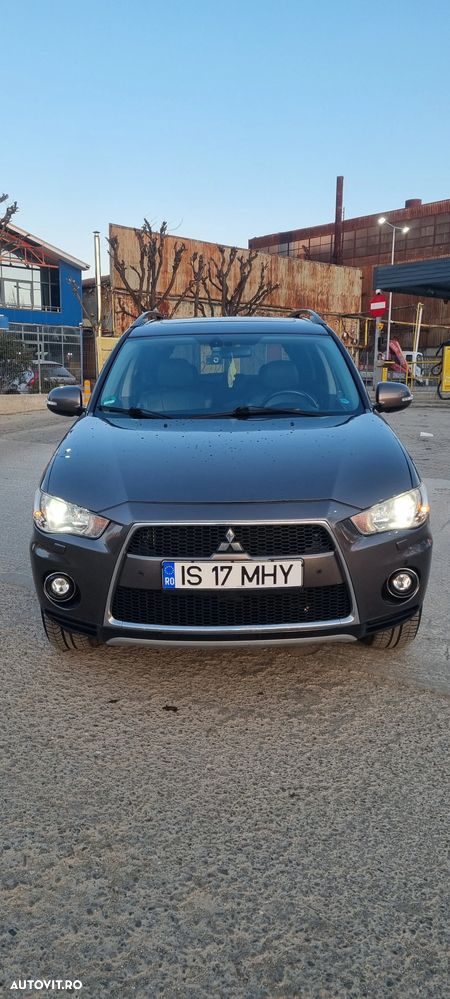 Mitsubishi Outlander 2.2 DI-D 4WD TC-SST Intense+ A06 - 3
