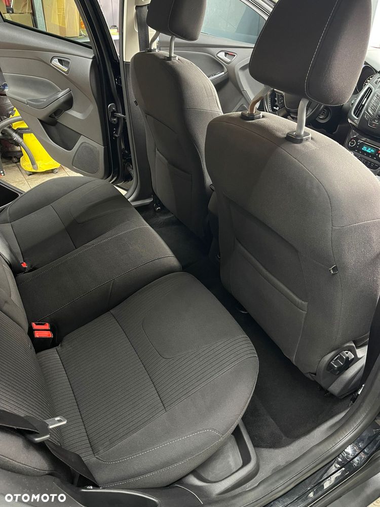 Ford Focus 1.6 EcoBoost Start-Stopp-System Champions Edition - 19