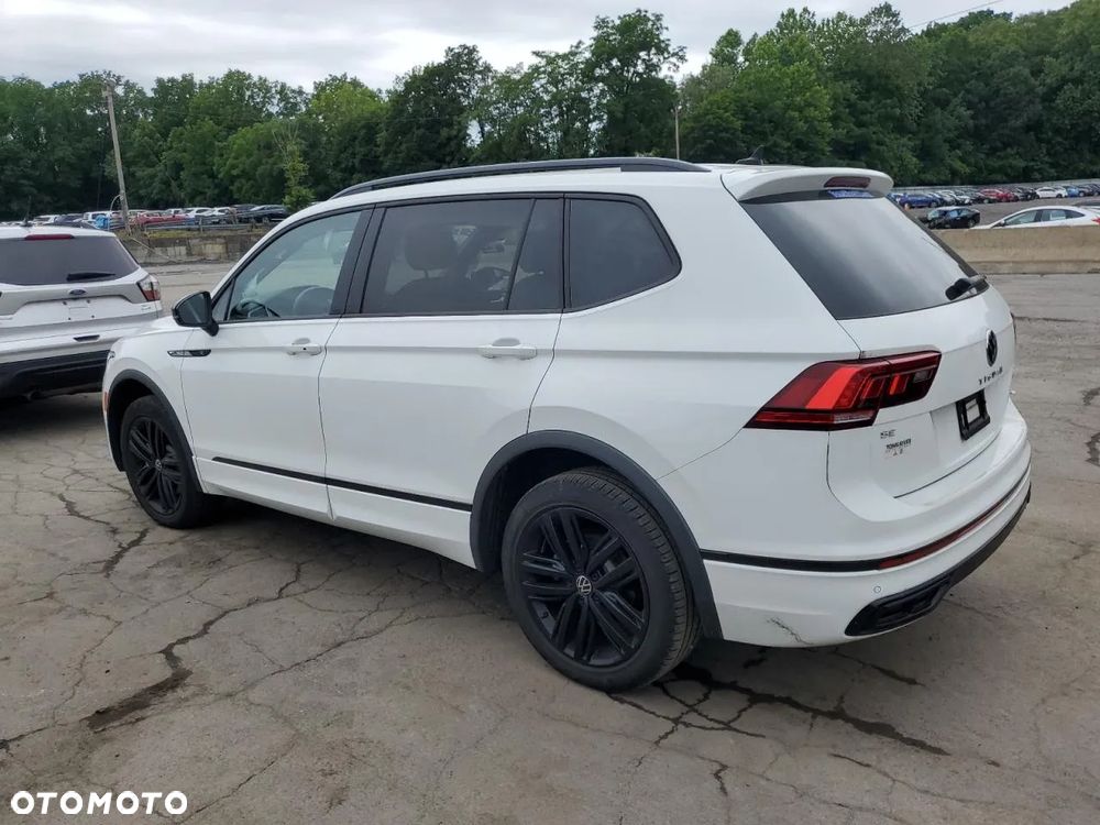 Volkswagen Tiguan - 2