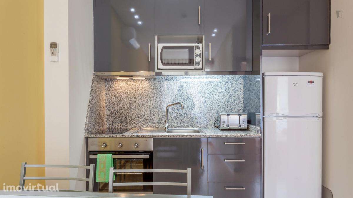 Casa com 1 quartos - localizado em Santo Ildefonso Porto - Grande imagem: 3/30
