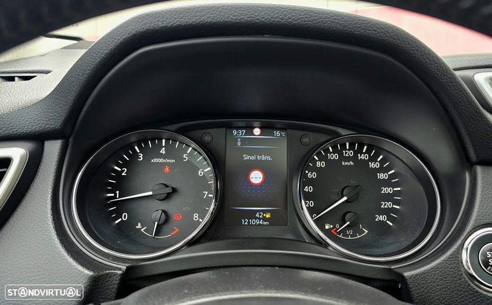 Nissan Qashqai 1.2 DIG-T N-Connecta RS 18 - 13