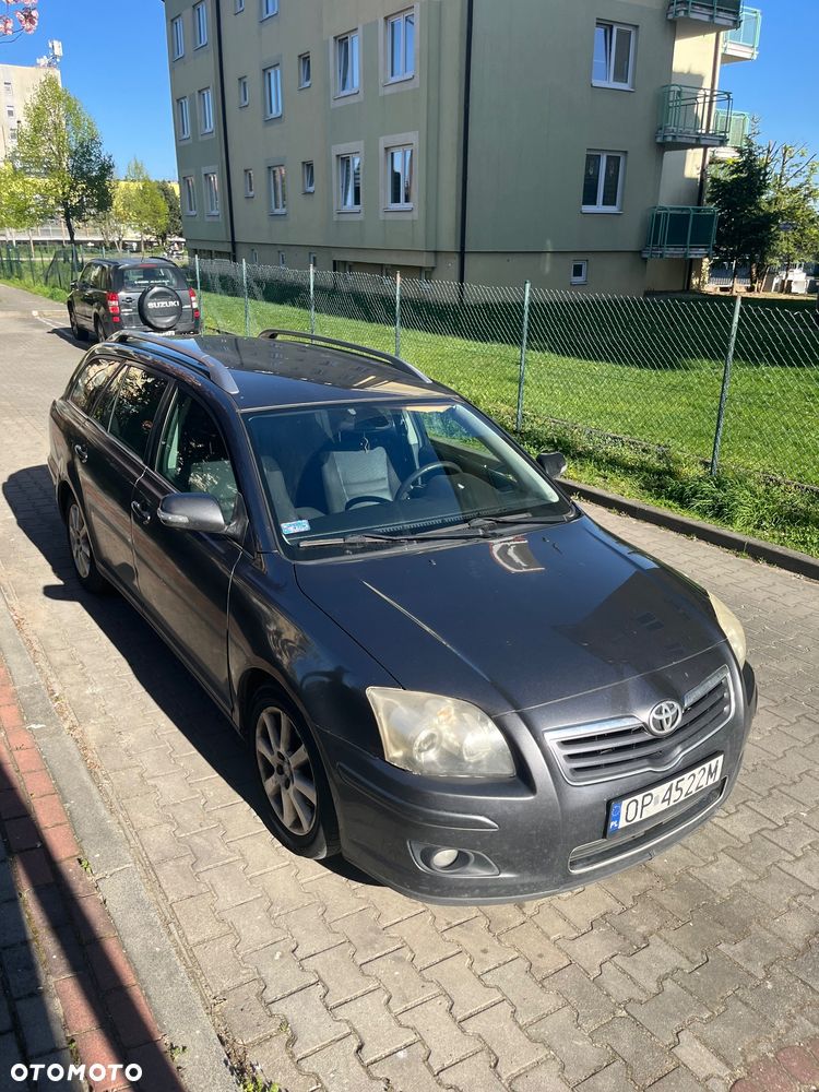 Toyota Avensis 2.0 D-4D Sol - 4
