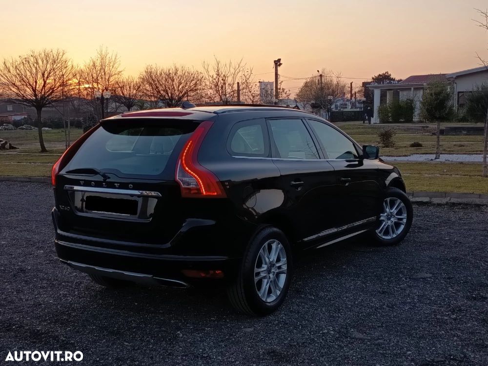 Volvo XC 60 - 4