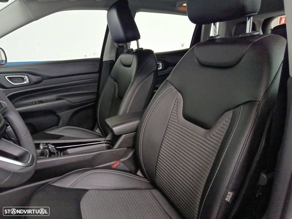 Jeep Compass 1.3 TG Atitude - 9