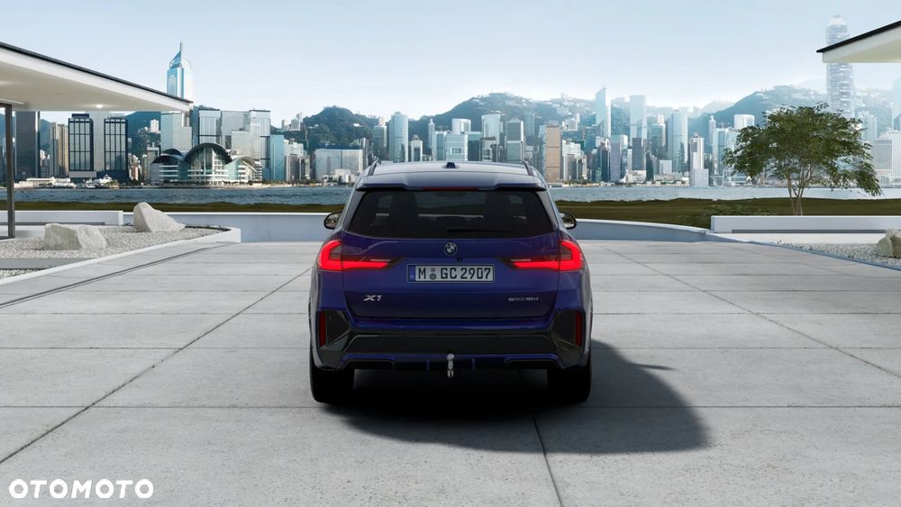 BMW X1 sDrive18d M Sportpaket - 7