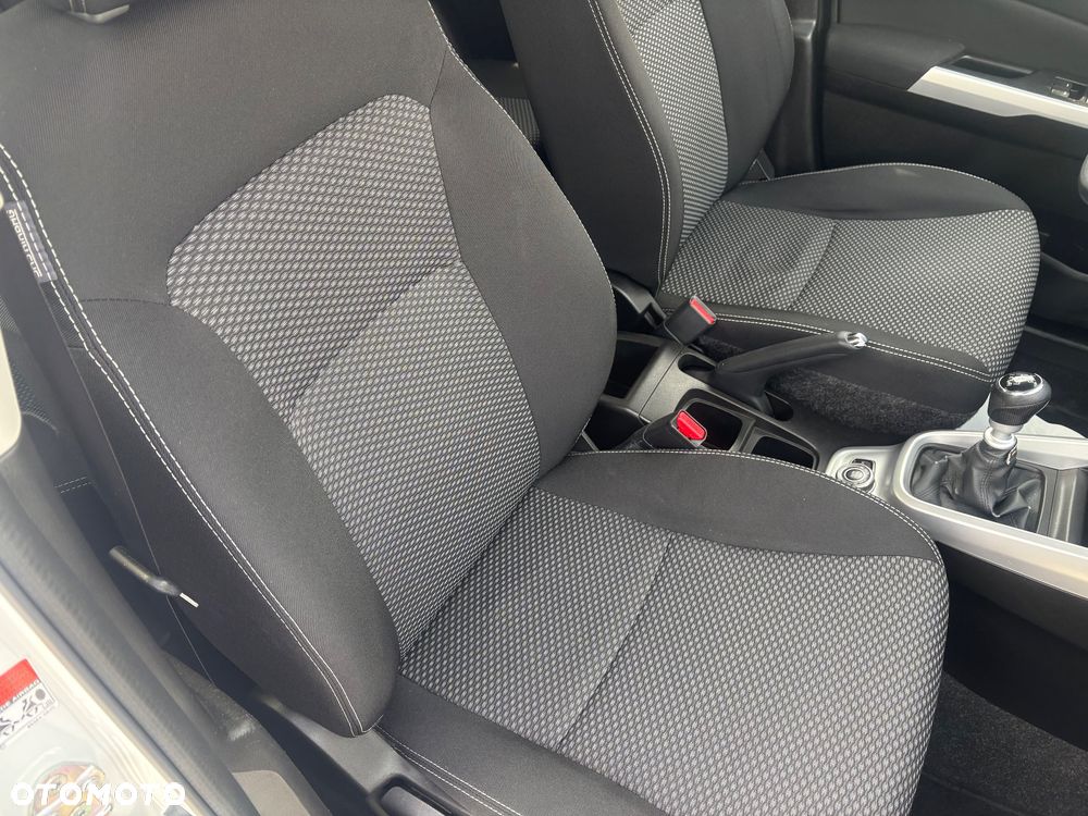 Suzuki Vitara 1.6 DDiS (4x4) Allgrip Comfort - 29