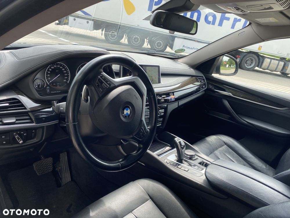 BMW X6 xDrive30d - 10