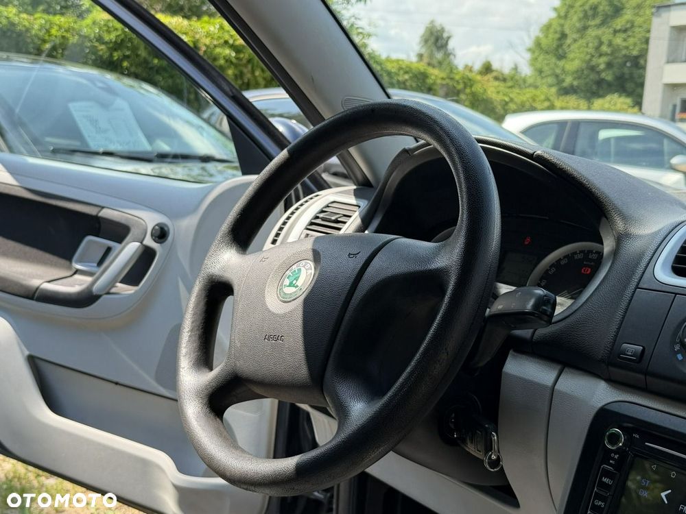 Skoda Fabia - 17