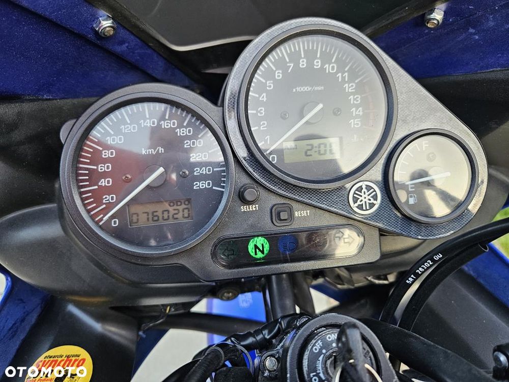 Yamaha FZS - 20
