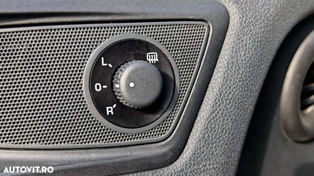 Skoda Octavia 2.0 TDI DPF 4x4 DSG Ambition - 20