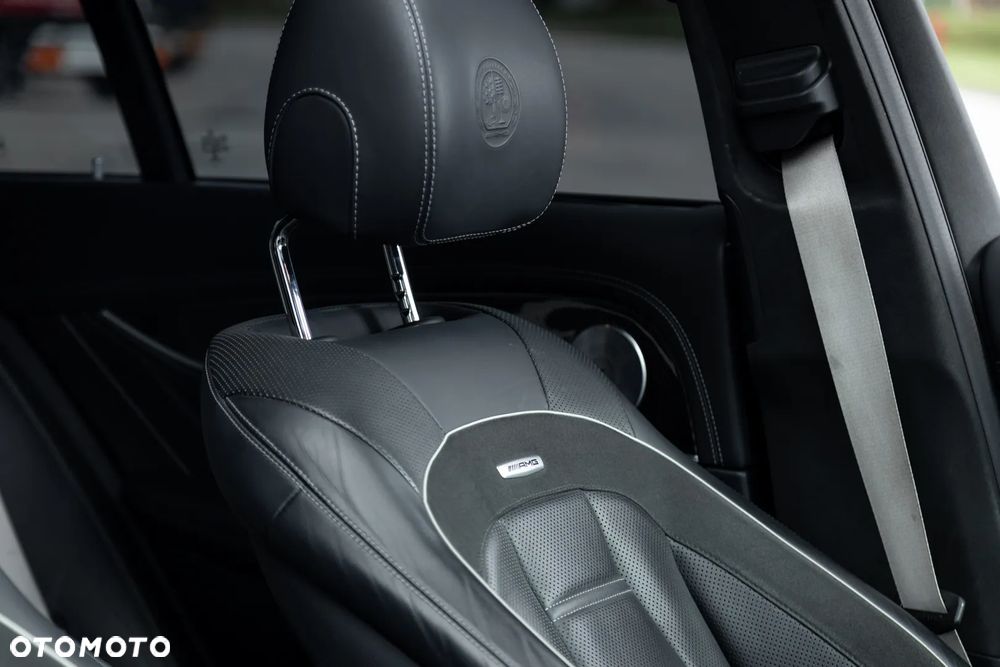 Mercedes-Benz Klasa E AMG 63 S 4-Matic+ - 26